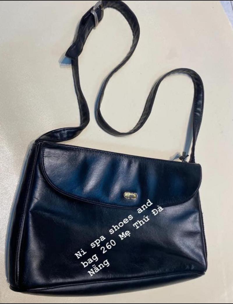 Ni spa shoes and bag
