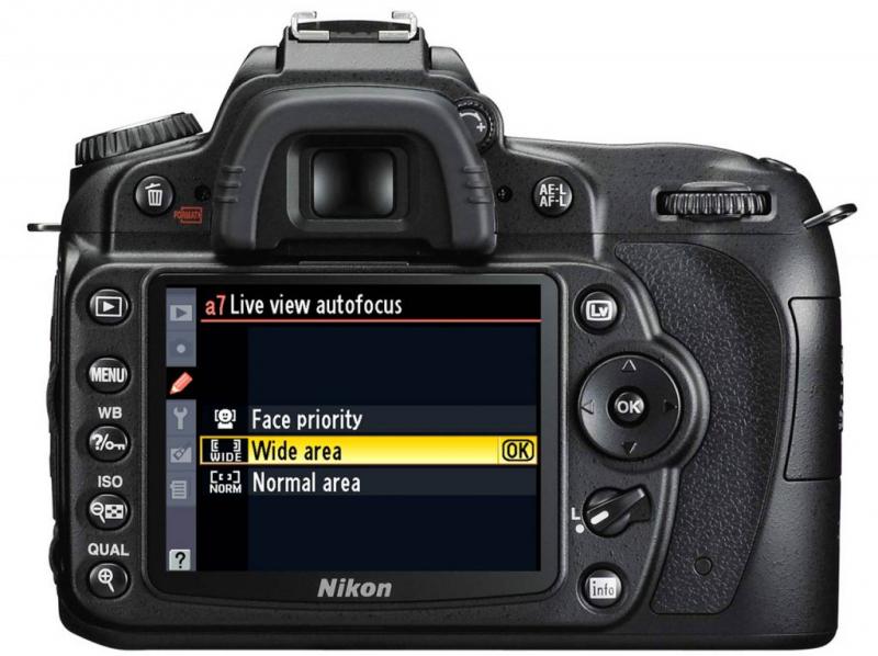 Nikon D90