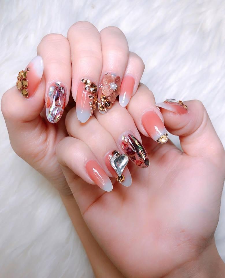 Ninh Trần nail