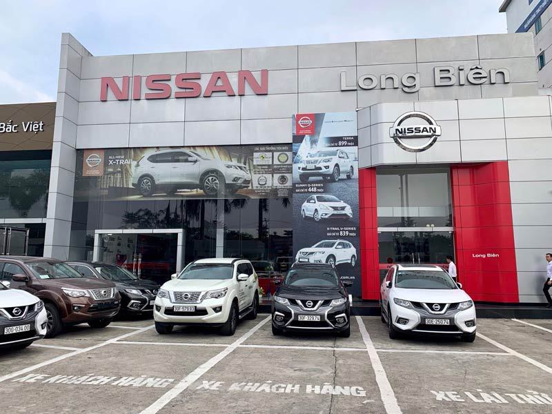 Nissan Long Biên