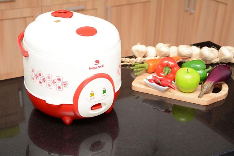 Nồi cơm nắp gài Happycook HC-180A Đỏ