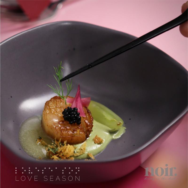 Noir ﻿– Dining in the dark