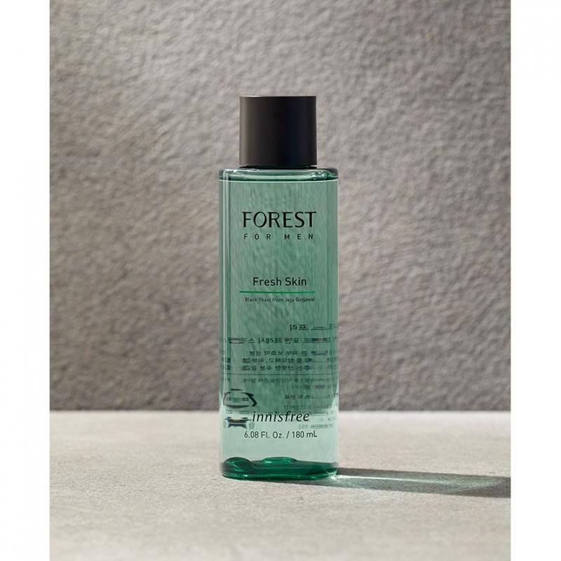 Nước cân bằng cho nam innisfree Forest for men Fresh Skin 180ml