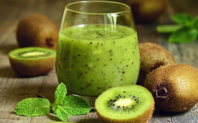 Nước ép bưởi kiwi