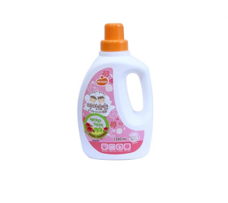 Nước giặt xả Wesser (2in1) hương rosegarden (màu hồng)