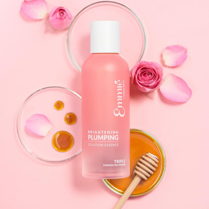 Nước thần dưỡng sáng và căng mọng da 230ml Emmié by Happy Skin