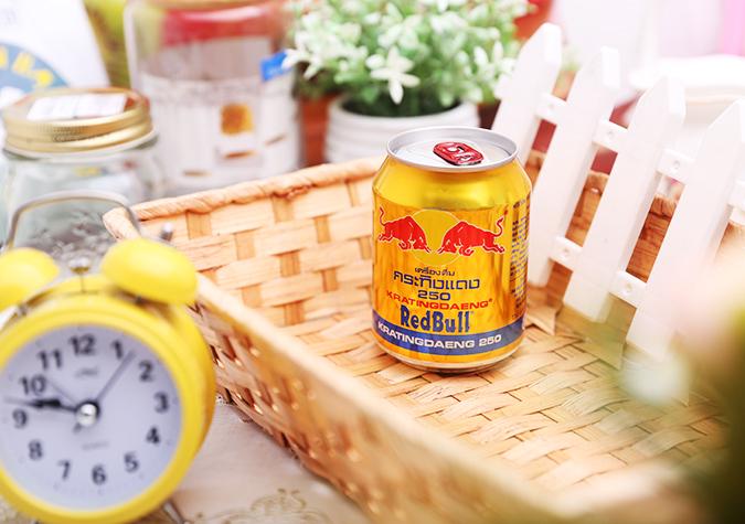 Nước tăng lực Red Bull