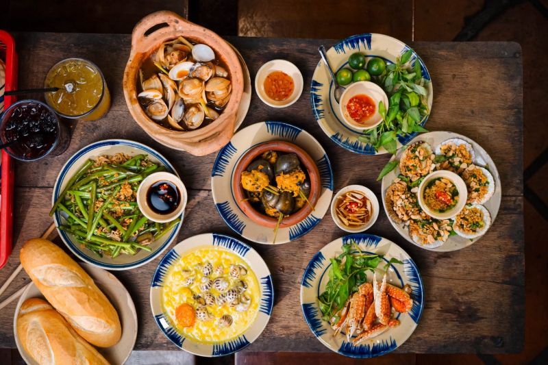 Ốc Chị Em
