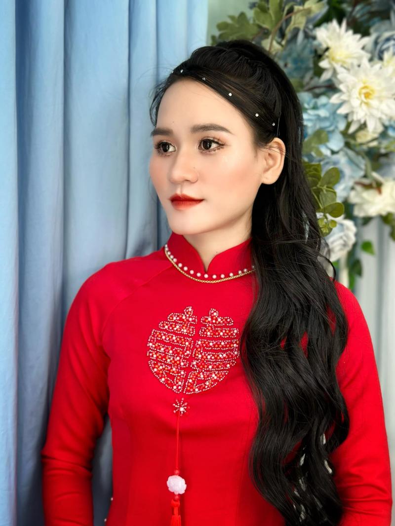 Ốc Hương Makeup