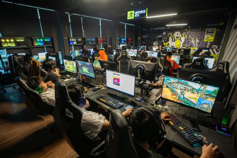 OEG Cyber Hub Lạc Long Quân