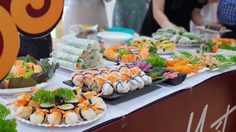 Top 4 Địa chỉ ăn sushi ngon nhất quận Cầu Giấy, Hà Nội