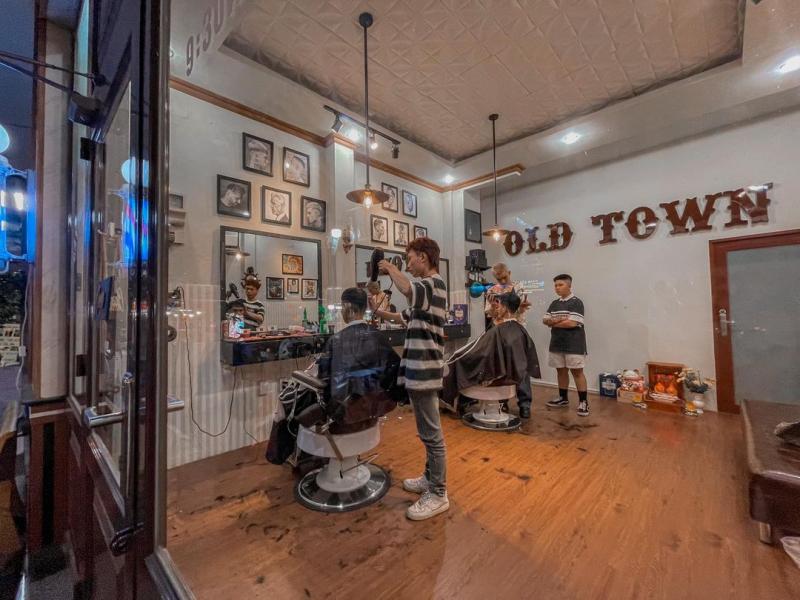 OLD TOWN Barbershop