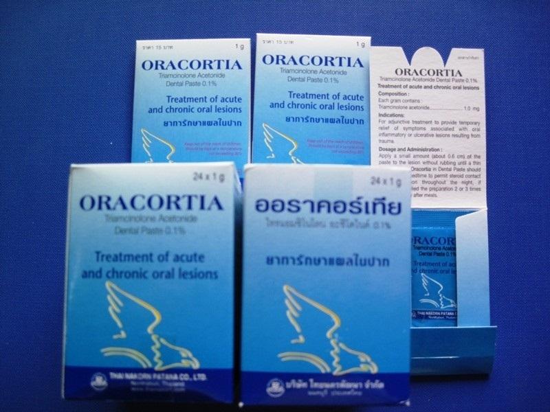 Thuốc bôi nhiệt miệng Oracortia