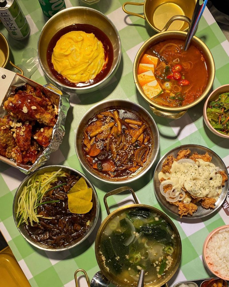 Pacho Pocha Express - 파초포차 분식집
