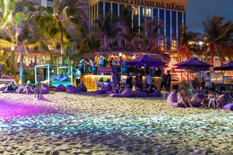 Paradise Beach Bar & Cinema Danang