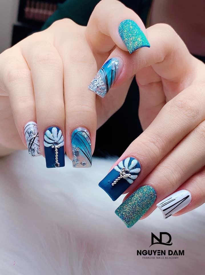 Paradise Nails