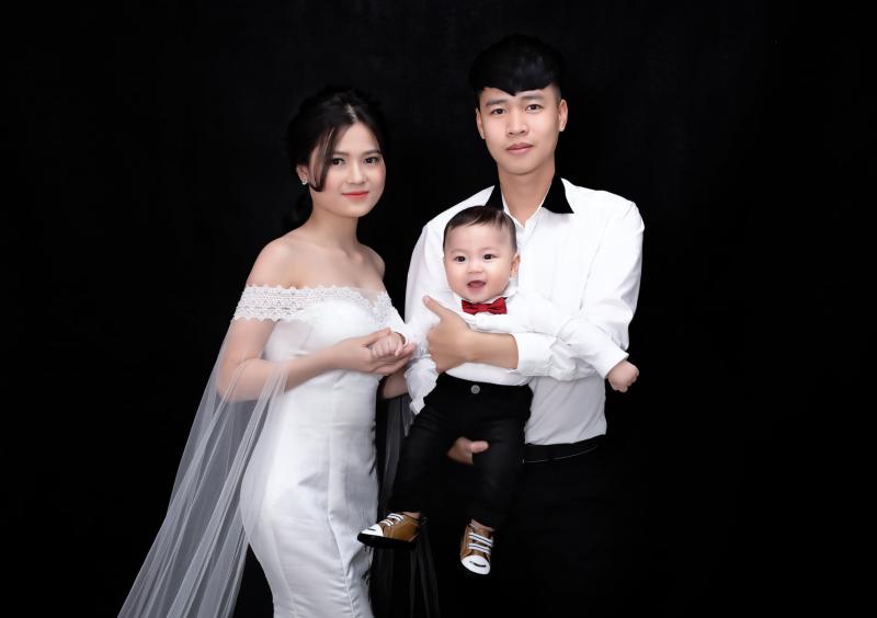 Bức ảnh này là minh chứng sức hút của chụp ảnh gia đình đẹp tại Bắc Ninh. Nếu bạn đang ở Bắc Ninh hoặc muốn tìm một nơi khác để chụp ảnh gia đình, hãy xem bức ảnh này và quyết định đến địa điểm chụp ảnh đó.