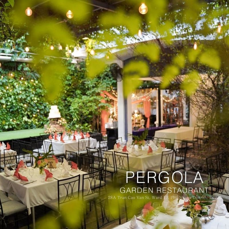 Pergola Cafe