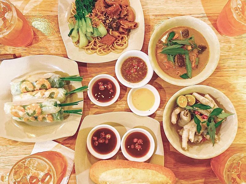 Quán ăn ngon nhất đường Tháp Bà, Nha Trang