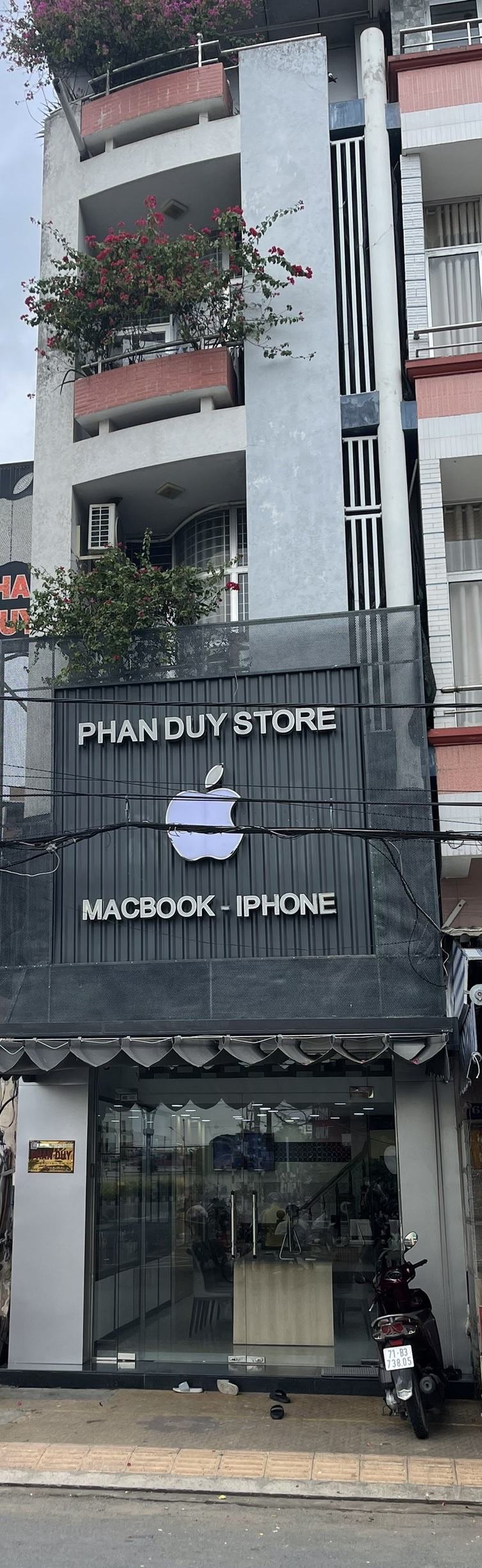 Phan Duy Apple Store