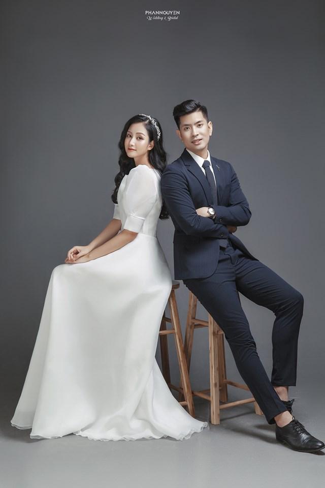 Tự hào là studio ảnh cưới uy tín và chuyên nghiệp, Phan Nguyễn Studio cam kết mang đến cho bạn những bức ảnh cưới đẹp nhất, phù hợp với mọi phong cách và sở thích. Chúng tôi luôn cam kết đem đến sự hài lòng cao nhất cho khách hàng.
