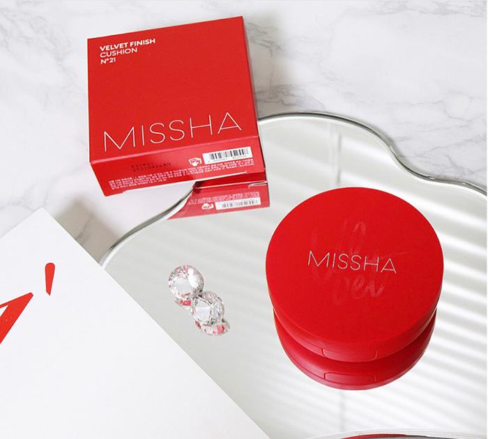 Phấn nước cho da mụn nhạy cảm Missha Velvet Finish Cushion SPF50+ PA+++