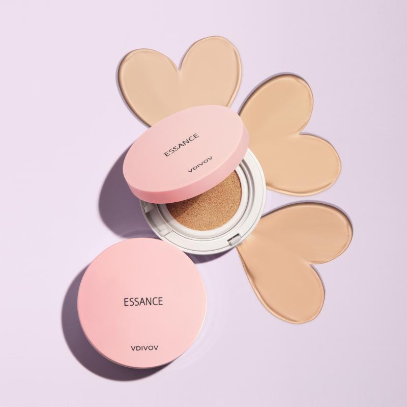 Phấn nước mịn lì mờ khuyết điểm Essance Veil Fit Cushion SPF50+ PA+++