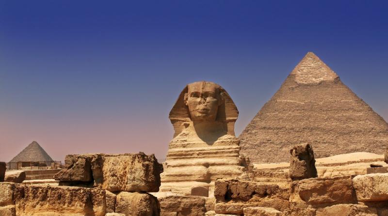 Pharaoh đầu tiên thống nhất Ai Cập
