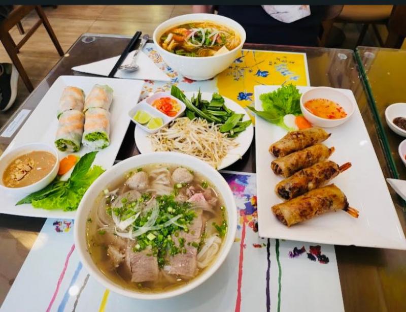 Cơ sở của phở 2000