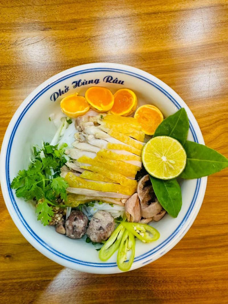 Phở Bò Hùng Râu