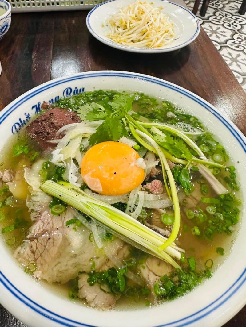 Phở Bò Hùng Râu