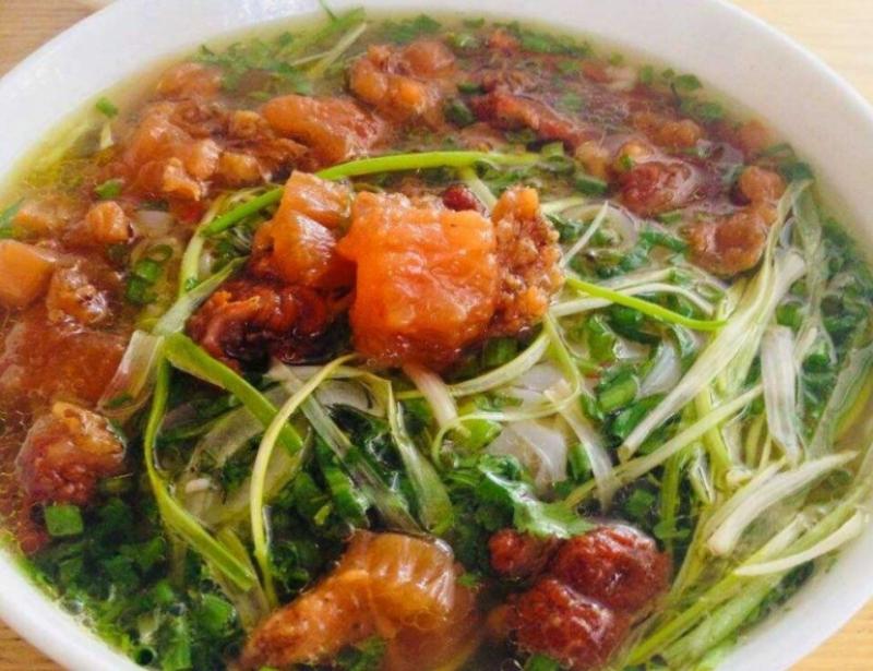 Phở bò sốt vang