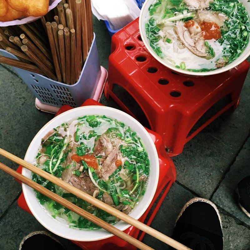 Quán ăn ngon tại phố Hàng Trống - Hà Nội
