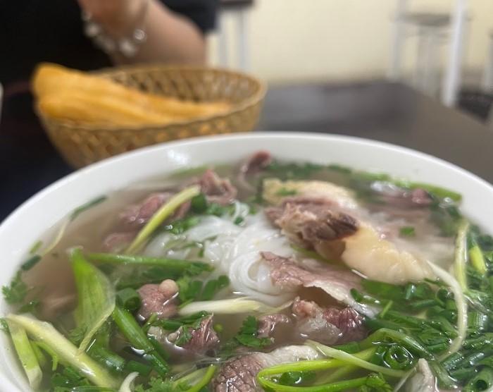 Phở Chuyên Bò 10 Nguyễn Du