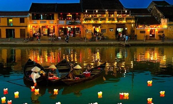 Hoi An is most beautiful at night