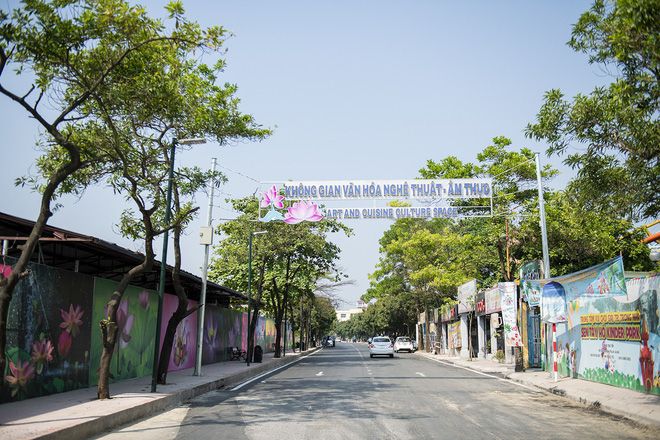 Phố đi bộ Trịnh Công Sơn