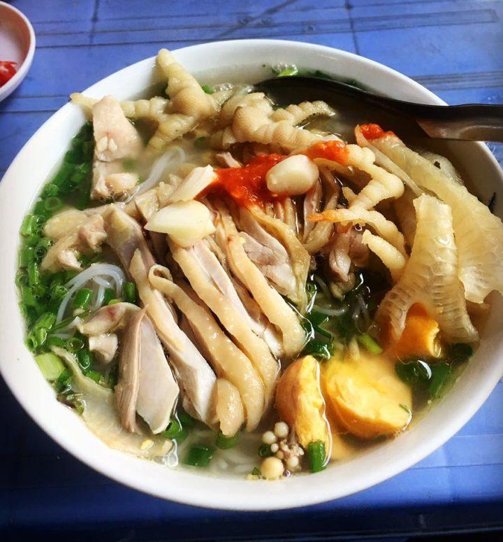 Phở gà Bà Lộc