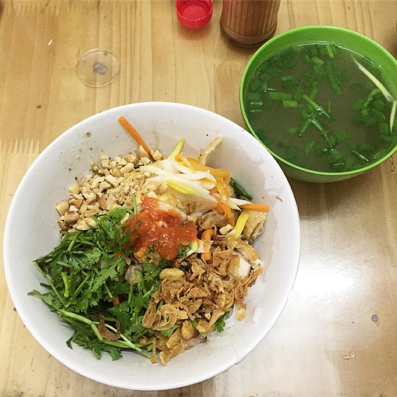 Quán ăn mở đến 23h30 ở quận Hoàn Kiếm, Hà Nội bạn không thể bỏ qua