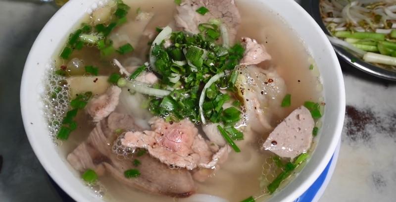 Phở Hạnh Phúc