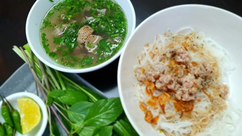 Phở khô Gia Lai 81