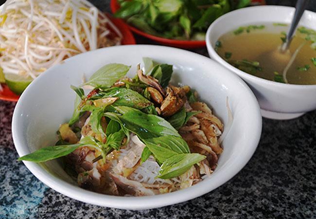 Phở Khô Gia Lai chính gốc Hồng