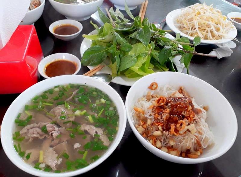 Phở Khô Nga