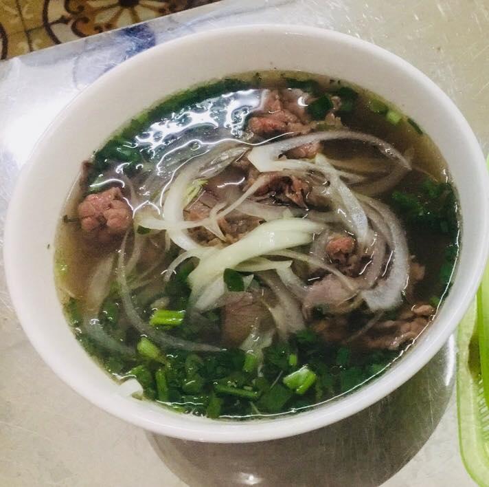 Phở Bò Tái Lăn