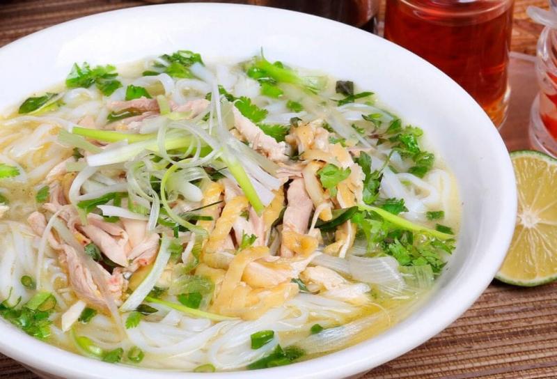 Phở gà