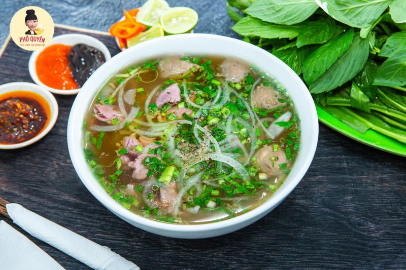 Phở Quyên