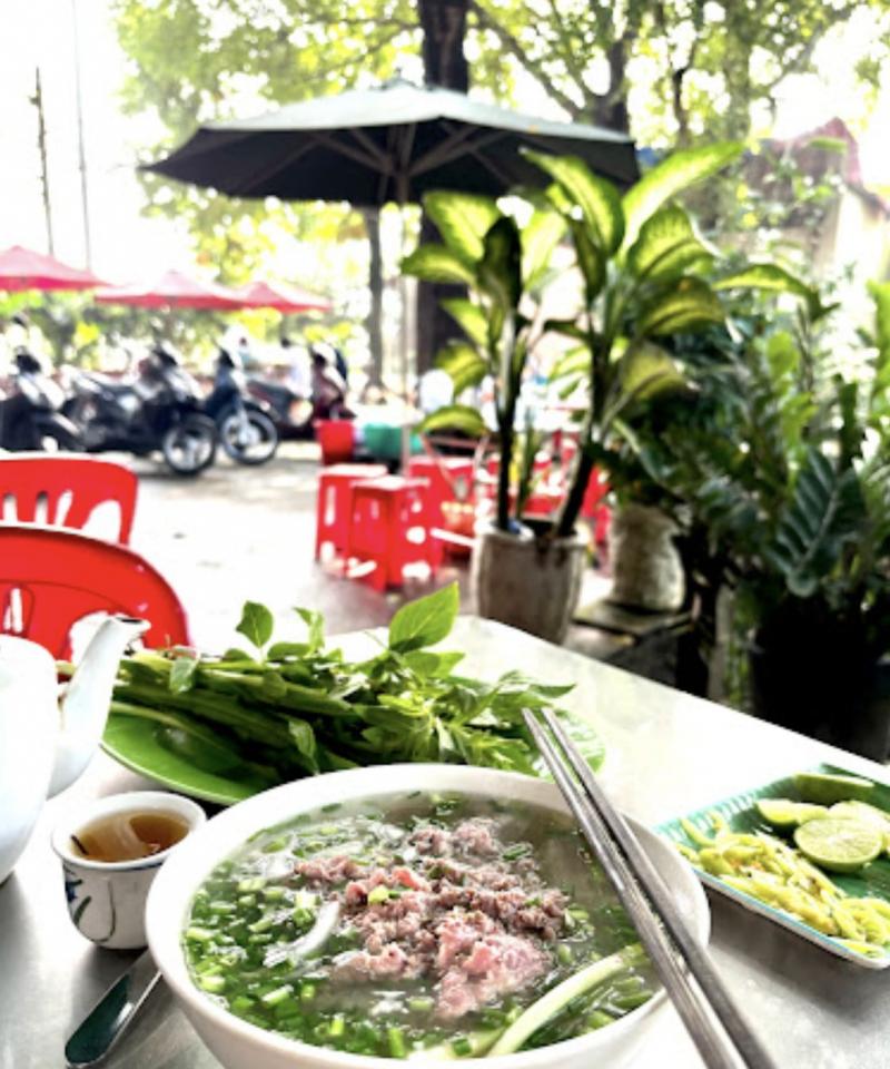 Phở Sứ Son