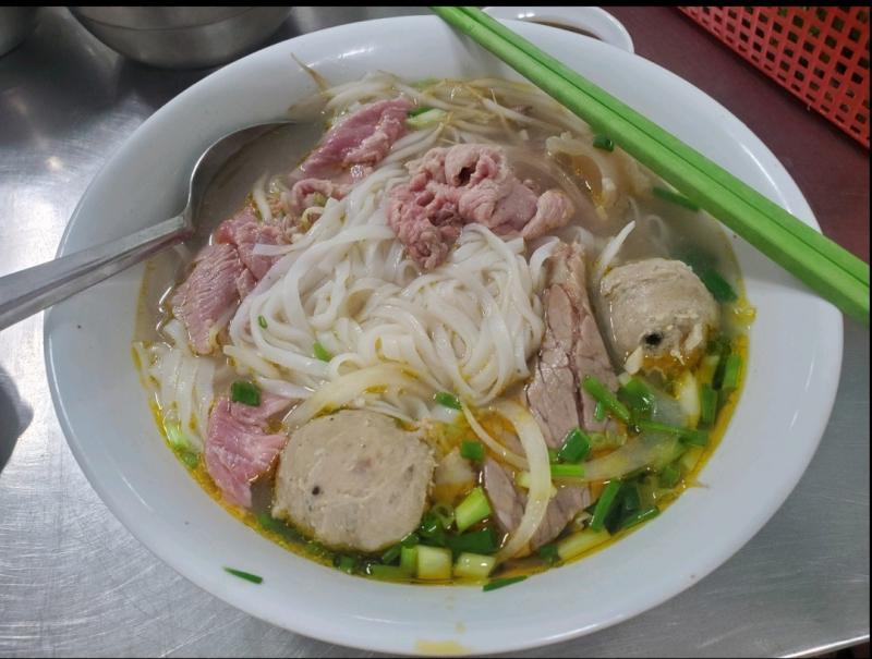 Phở Xuân Mai