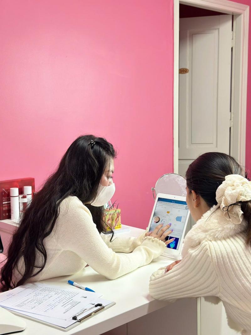 Phoenix Spa & Academy