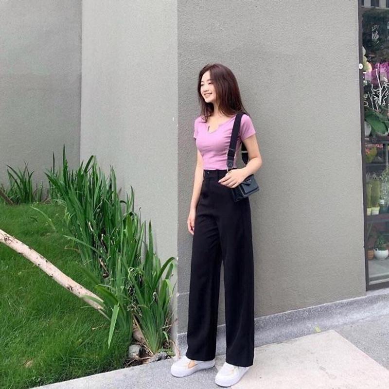 Phối áo croptop với quần tây