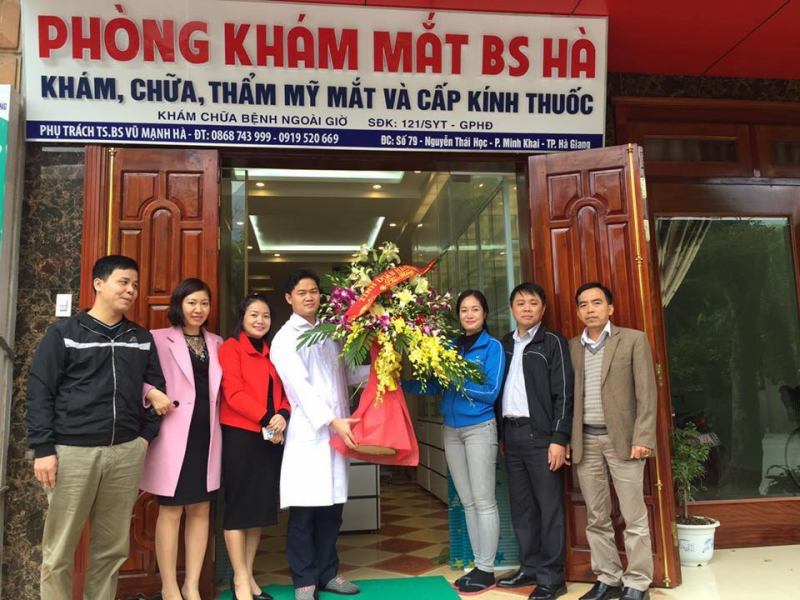 Phòng khám mắt Bs Hà